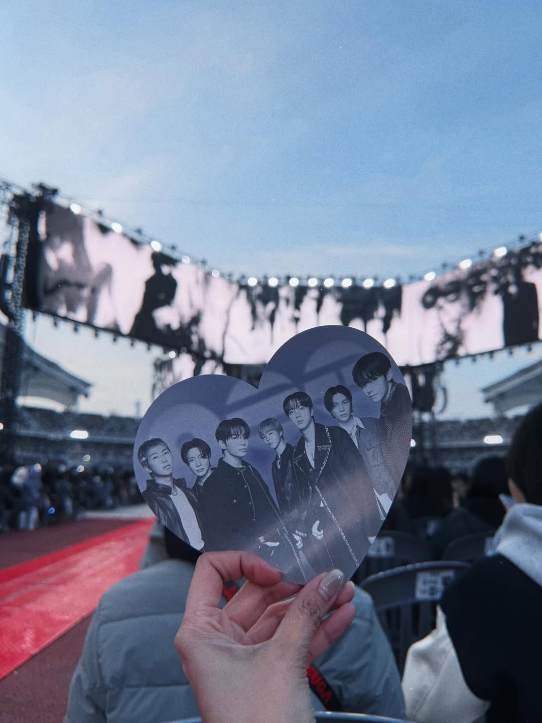 แป้ง มิตรชัย