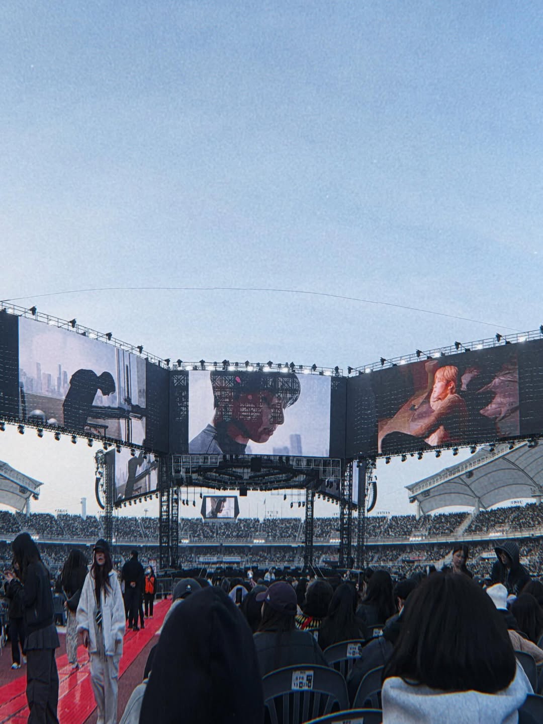 แป้ง มิตรชัย