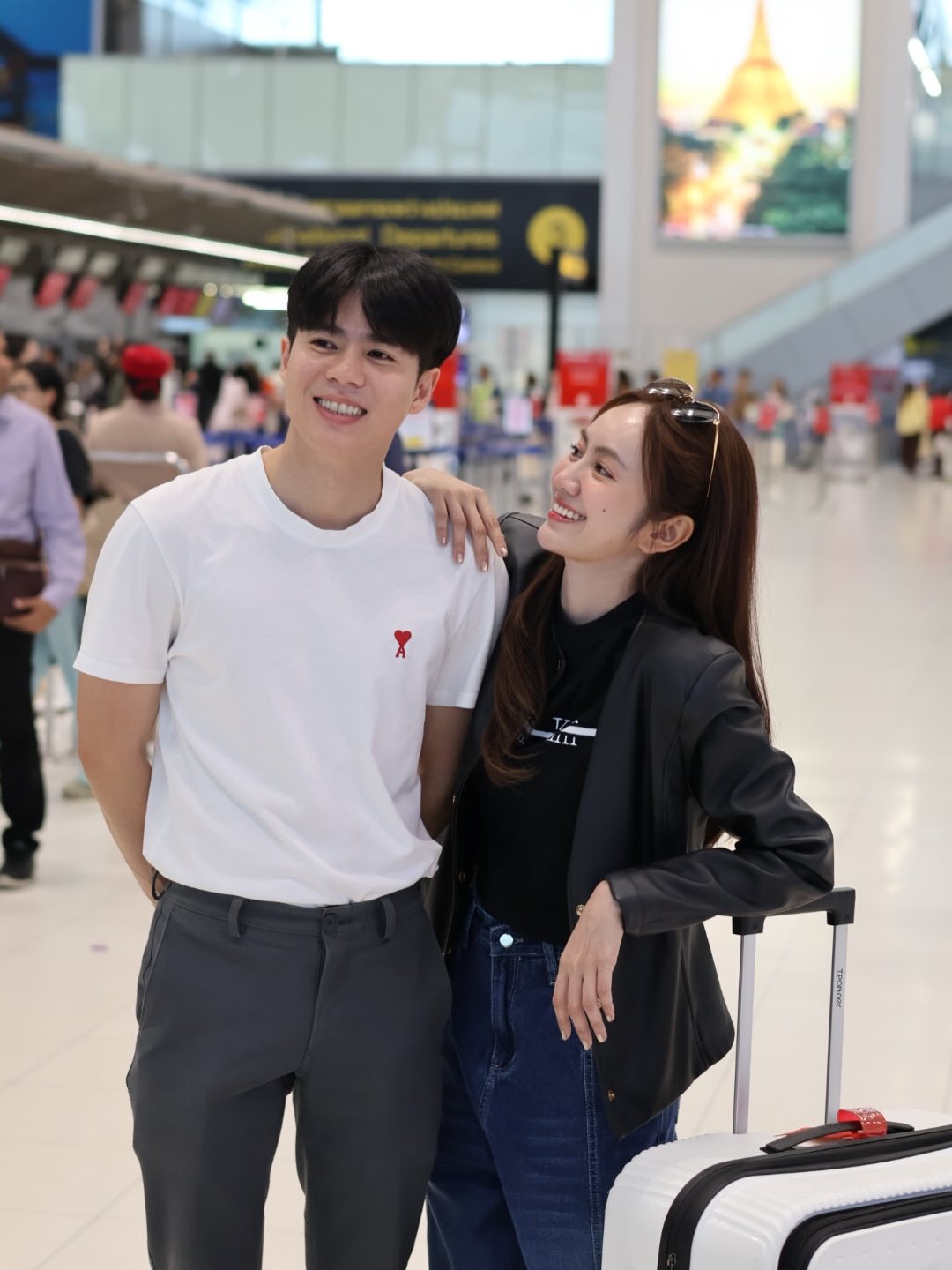 แป้ง มิตรชัย