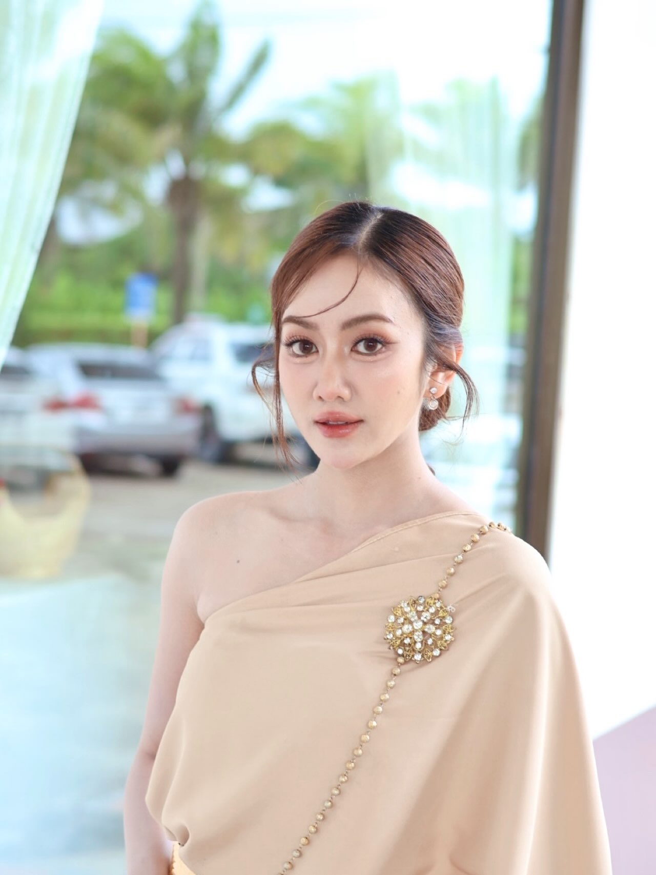 แป้ง มิตรชัย