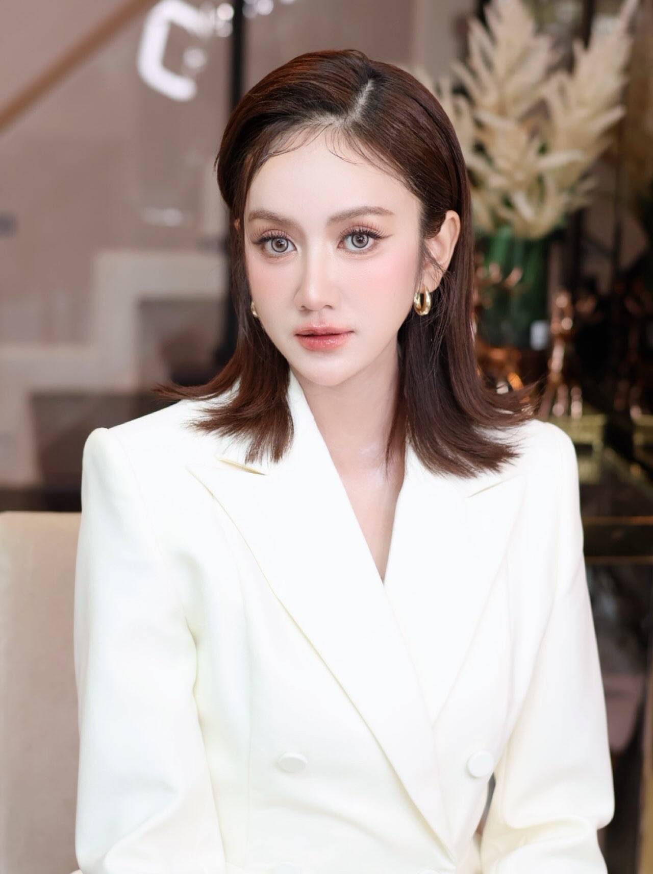 แป้ง มิตรชัย
