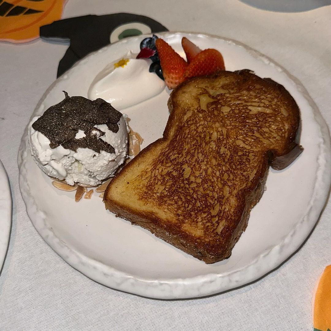 อ้าย - สรัลชนา อภิสมัยมงคล