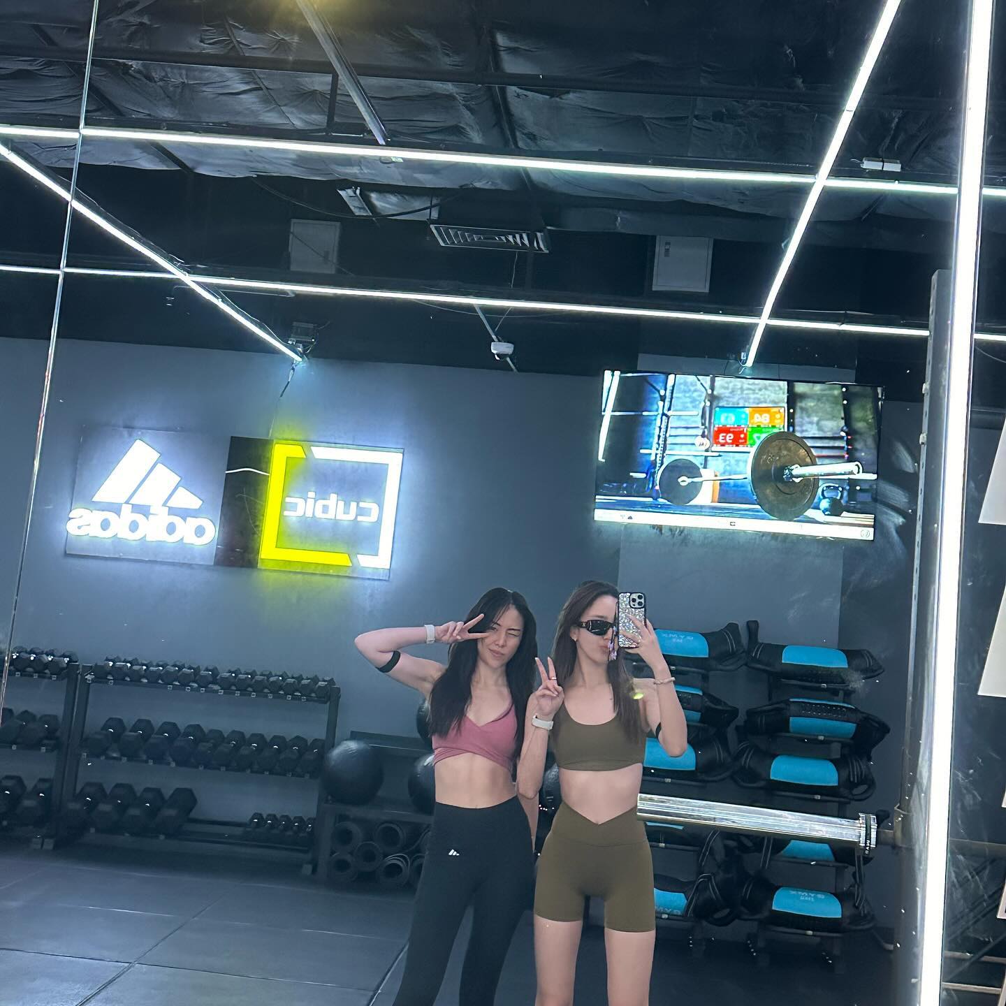 อ้าย - สรัลชนา อภิสมัยมงคล