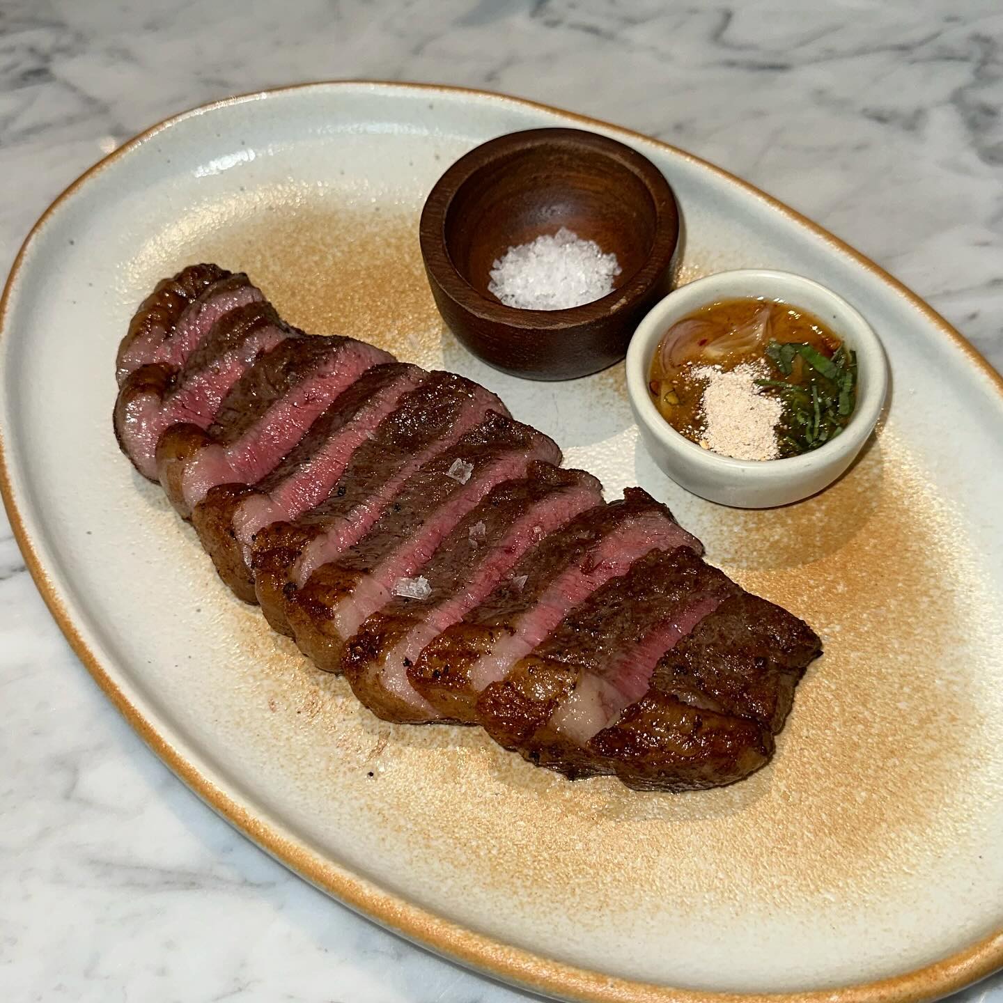 อ้าย - สรัลชนา อภิสมัยมงคล