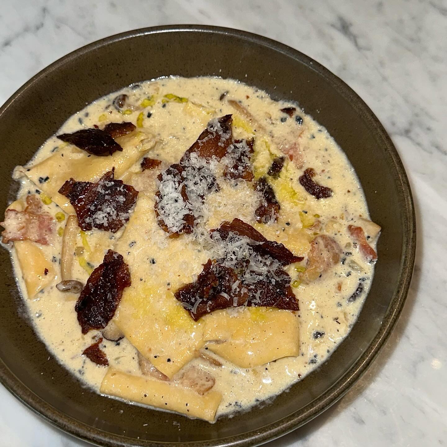 อ้าย - สรัลชนา อภิสมัยมงคล