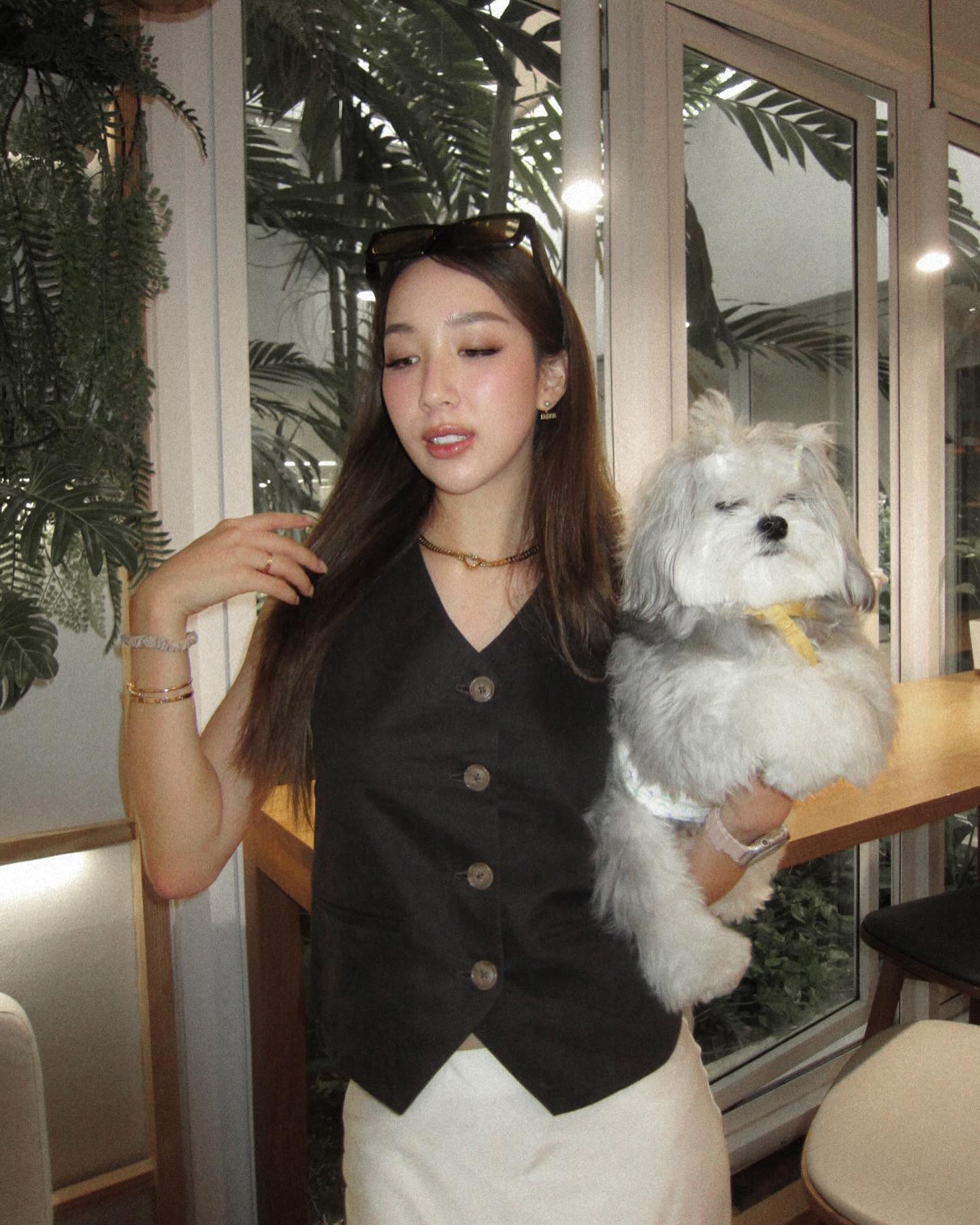 อ้าย - สรัลชนา อภิสมัยมงคล