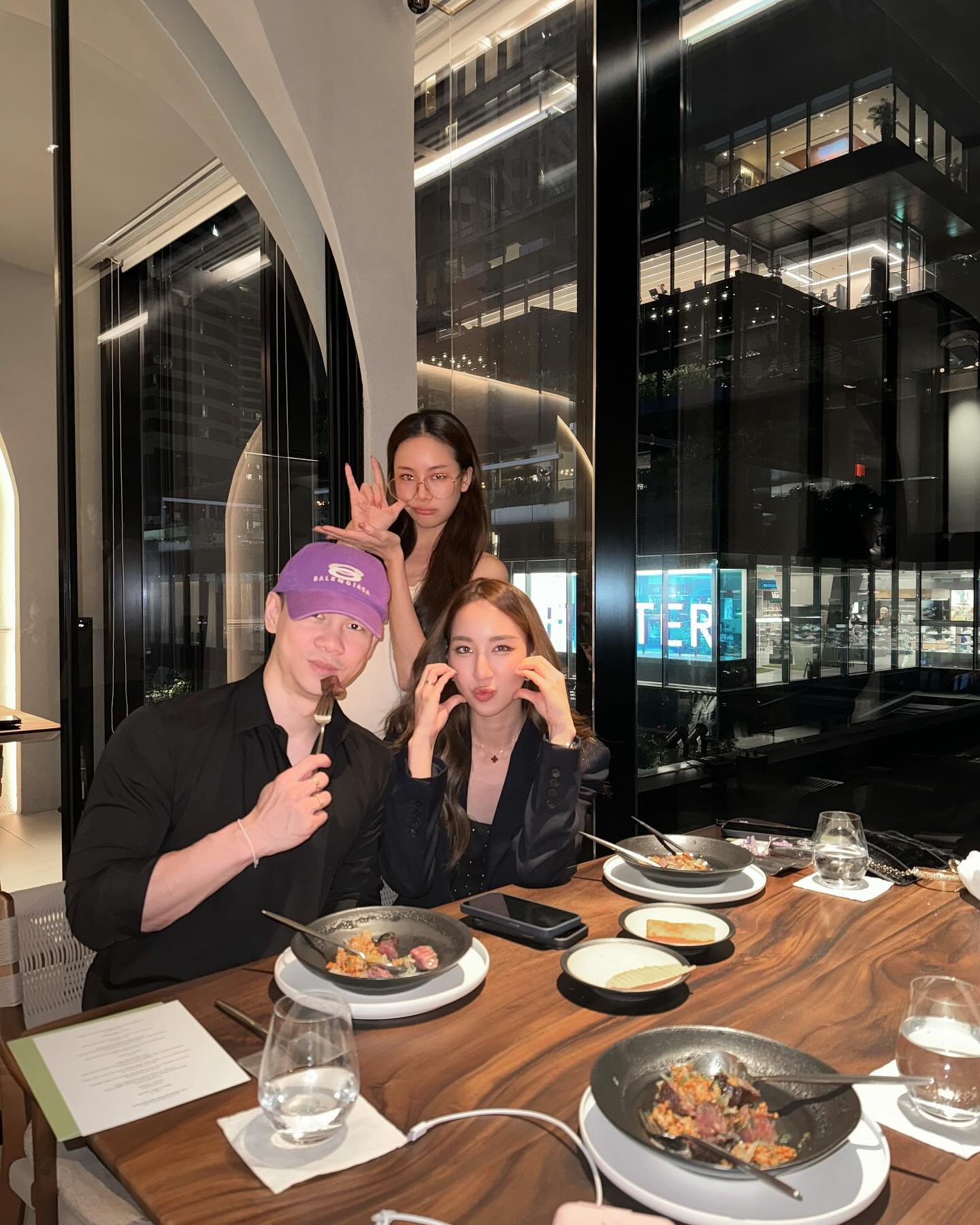 อ้าย - สรัลชนา อภิสมัยมงคล