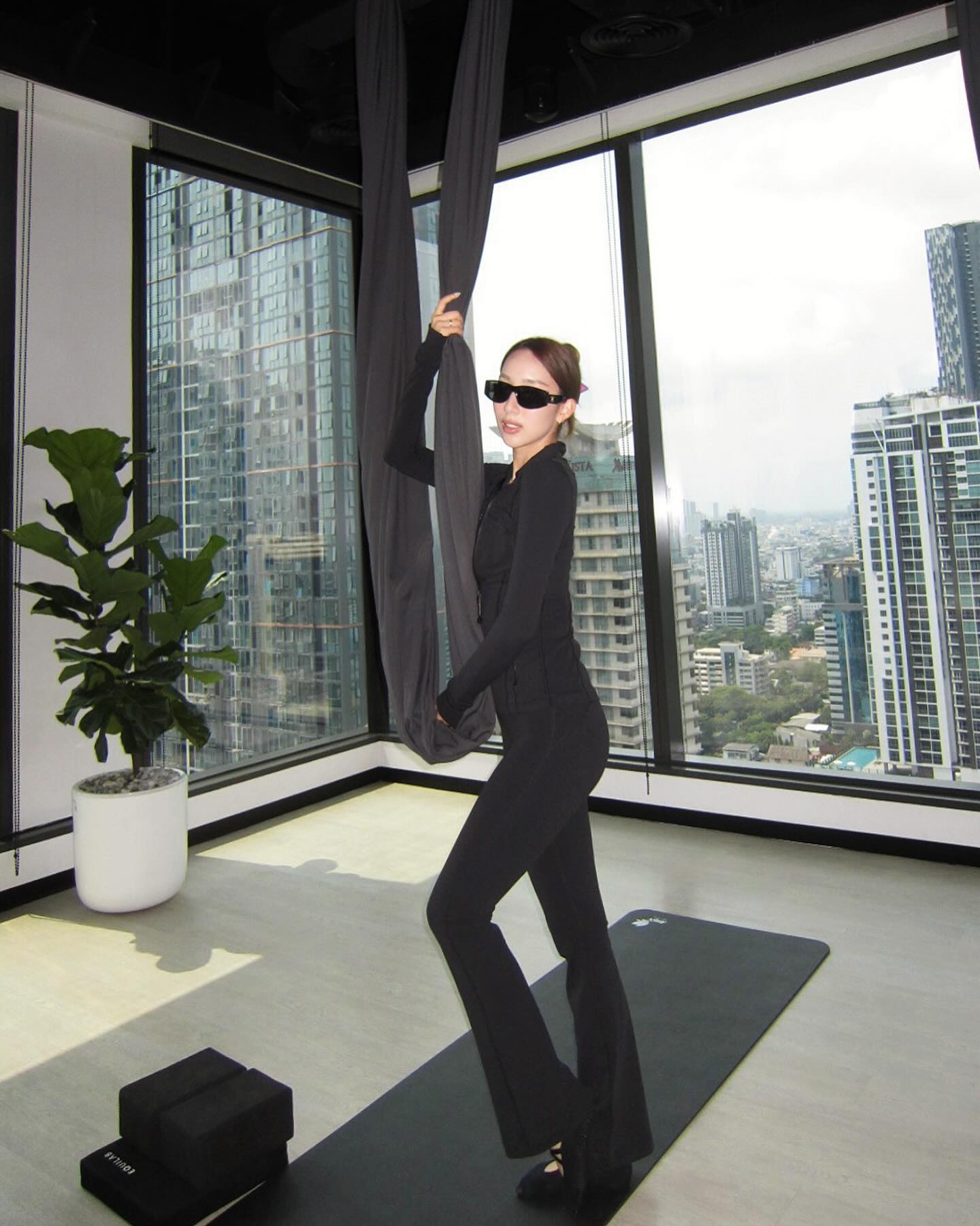 อ้าย - สรัลชนา อภิสมัยมงคล