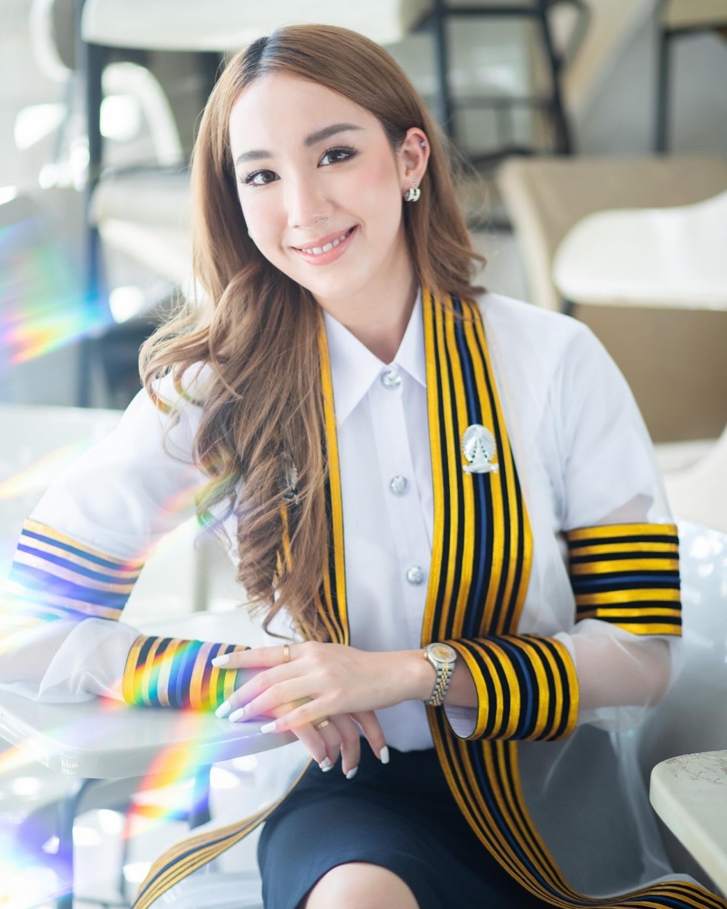 อ้าย - สรัลชนา อภิสมัยมงคล