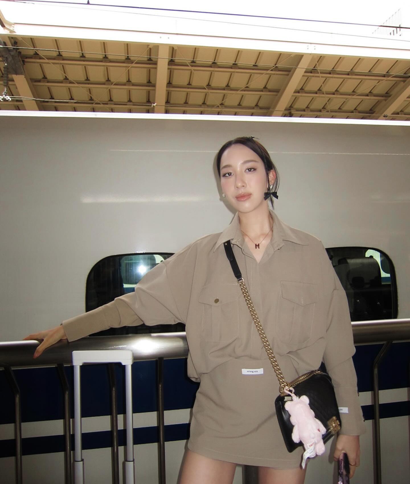 อ้าย - สรัลชนา อภิสมัยมงคล