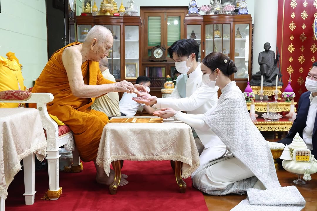 อ้าย - สรัลชนา อภิสมัยมงคล