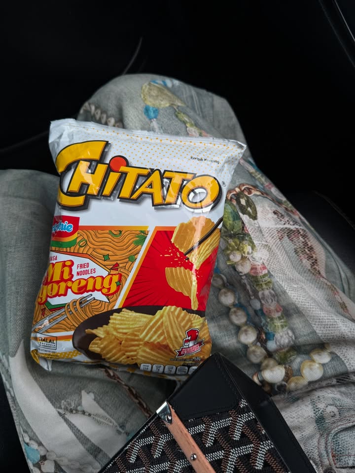 อ้าย - สรัลชนา อภิสมัยมงคล