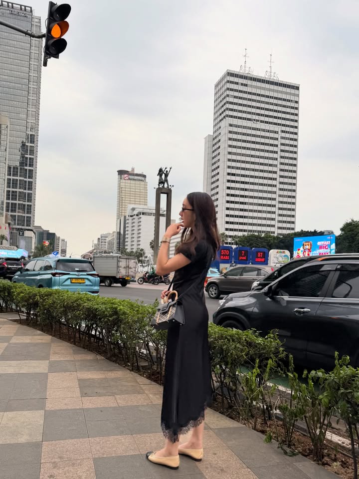 อ้าย - สรัลชนา อภิสมัยมงคล