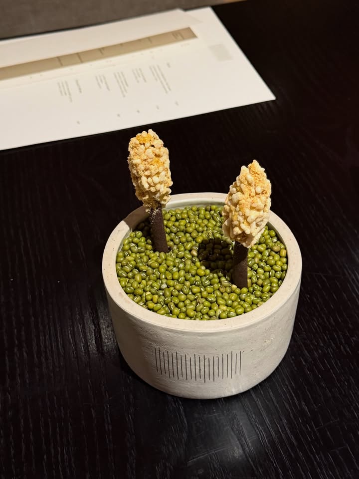 อ้าย - สรัลชนา อภิสมัยมงคล