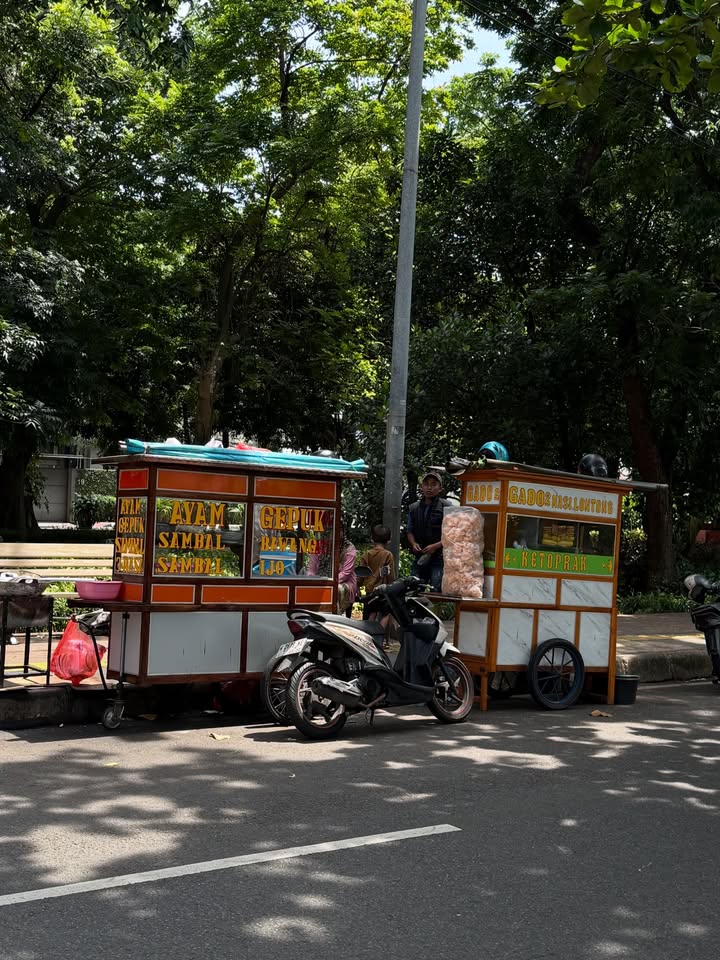 อ้าย - สรัลชนา อภิสมัยมงคล