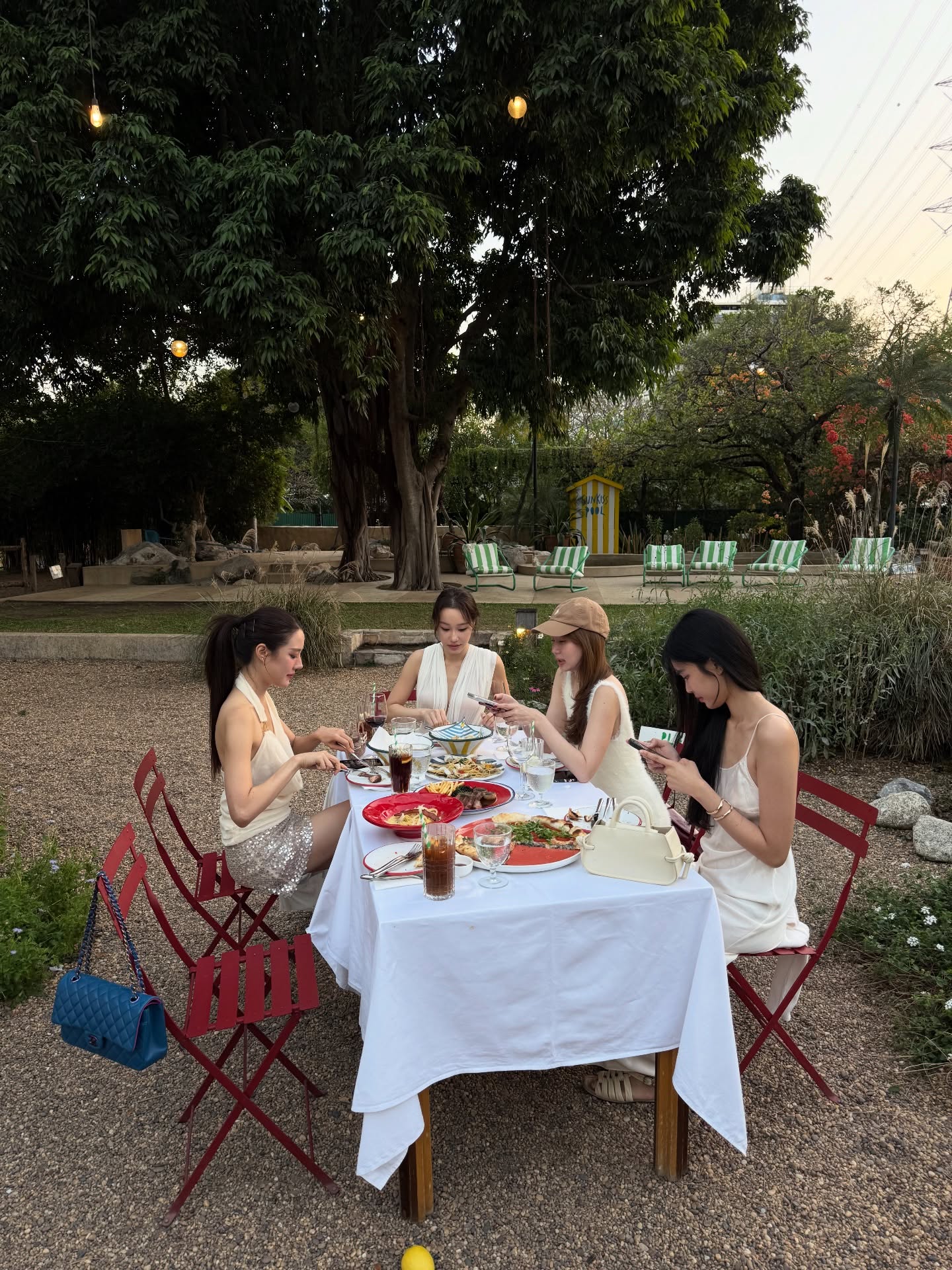 อ้าย - สรัลชนา อภิสมัยมงคล