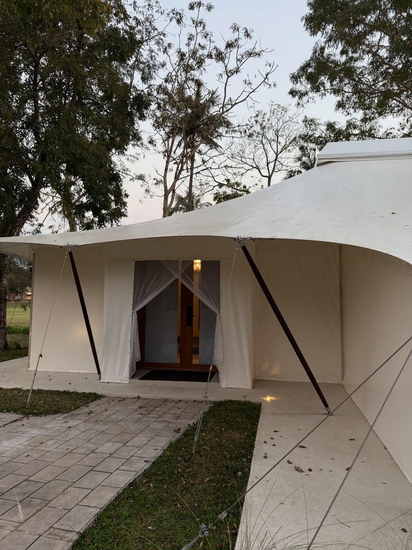 อ้าย - สรัลชนา อภิสมัยมงคล