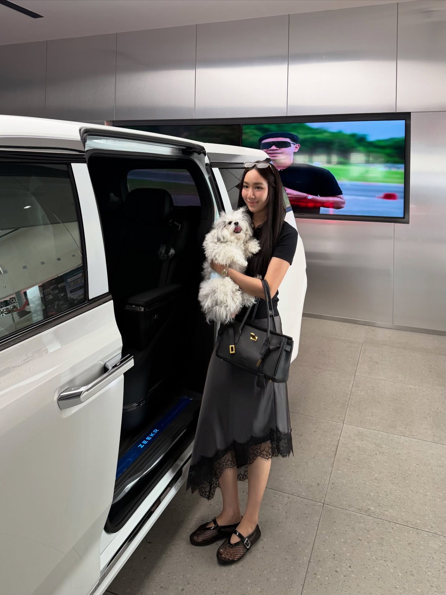 อ้าย - สรัลชนา อภิสมัยมงคล