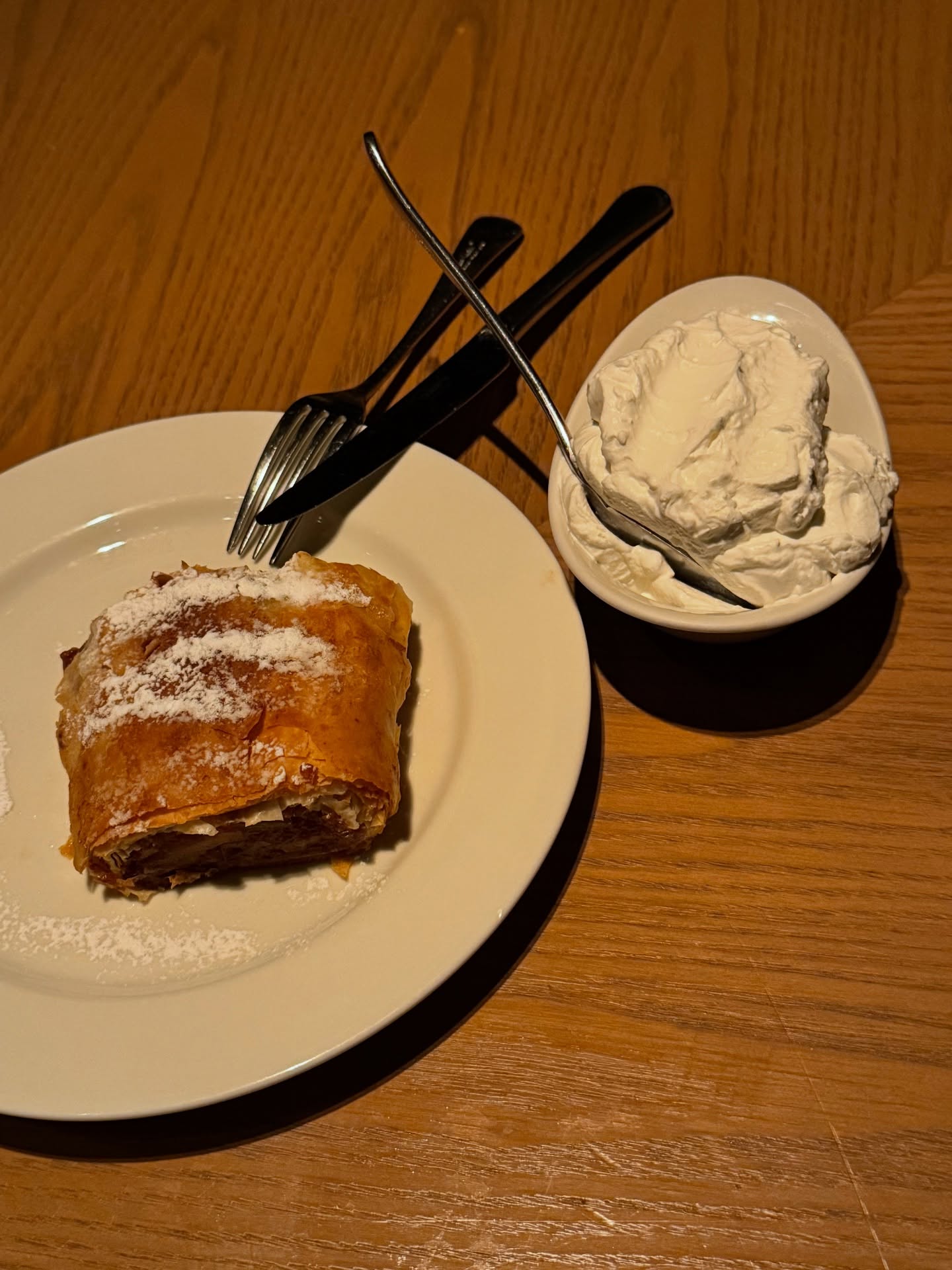 อ้าย - สรัลชนา อภิสมัยมงคล