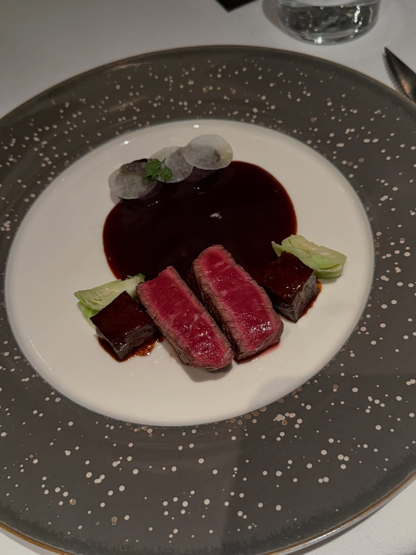 อ้าย - สรัลชนา อภิสมัยมงคล