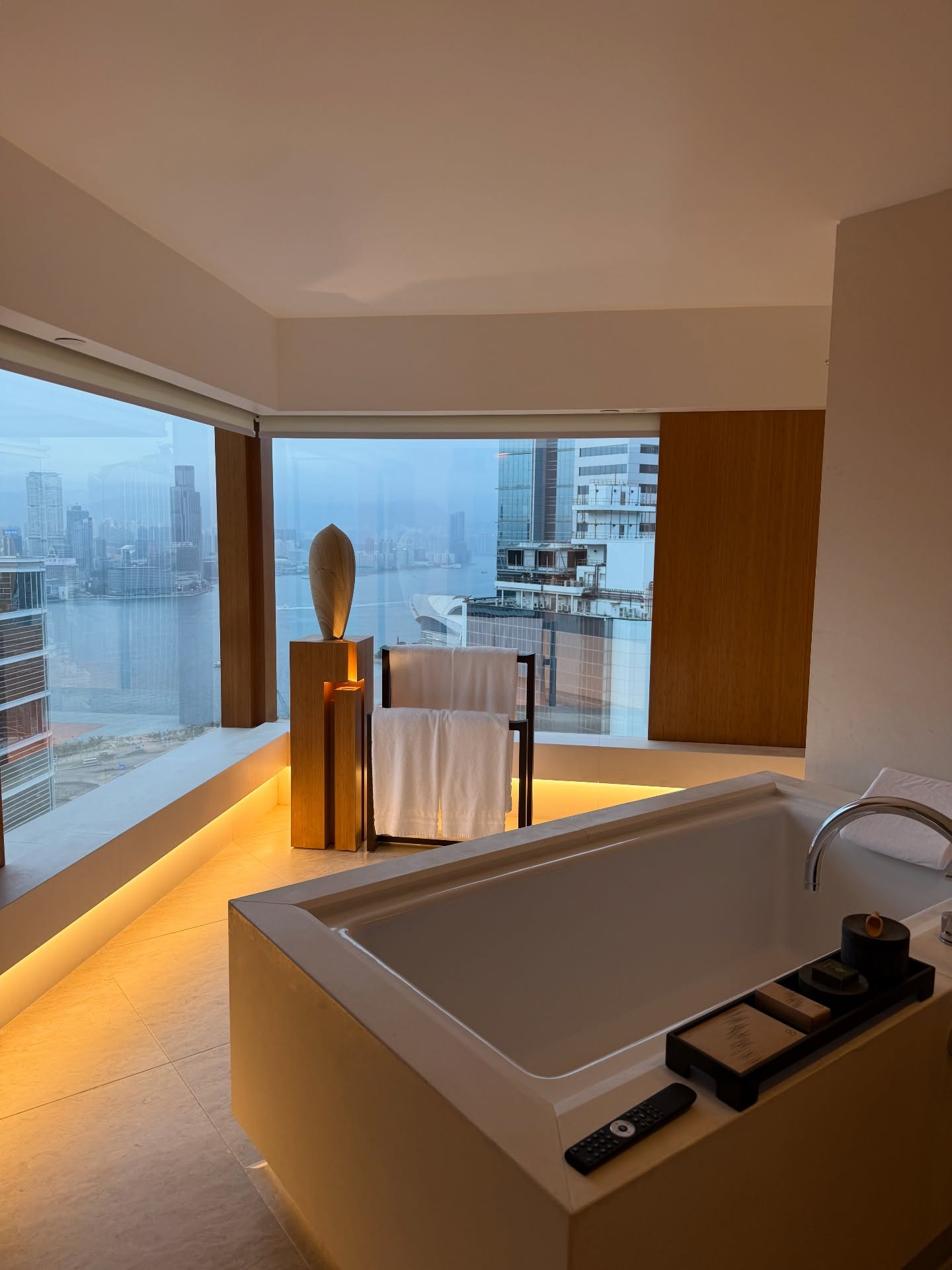 อ้าย - สรัลชนา อภิสมัยมงคล