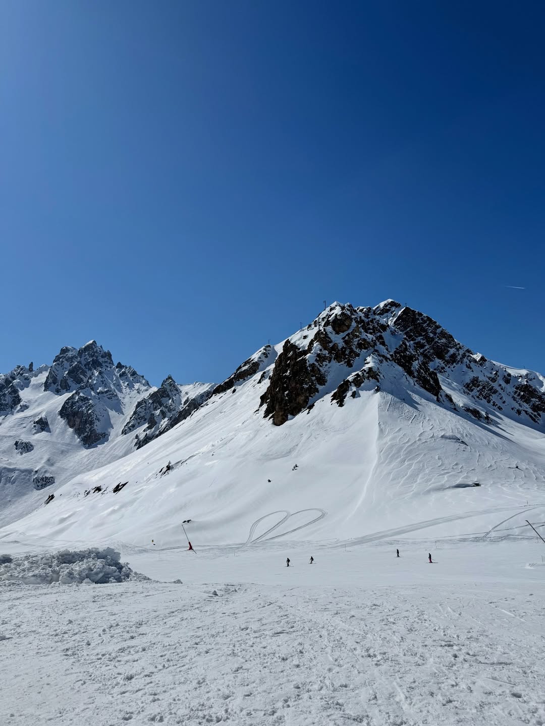 อ้าย - สรัลชนา อภิสมัยมงคล