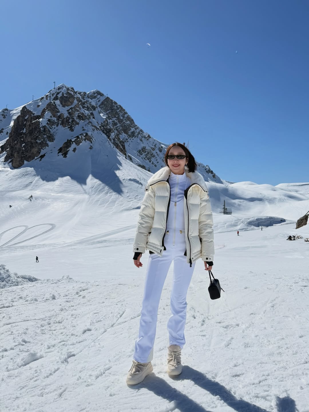 อ้าย - สรัลชนา อภิสมัยมงคล