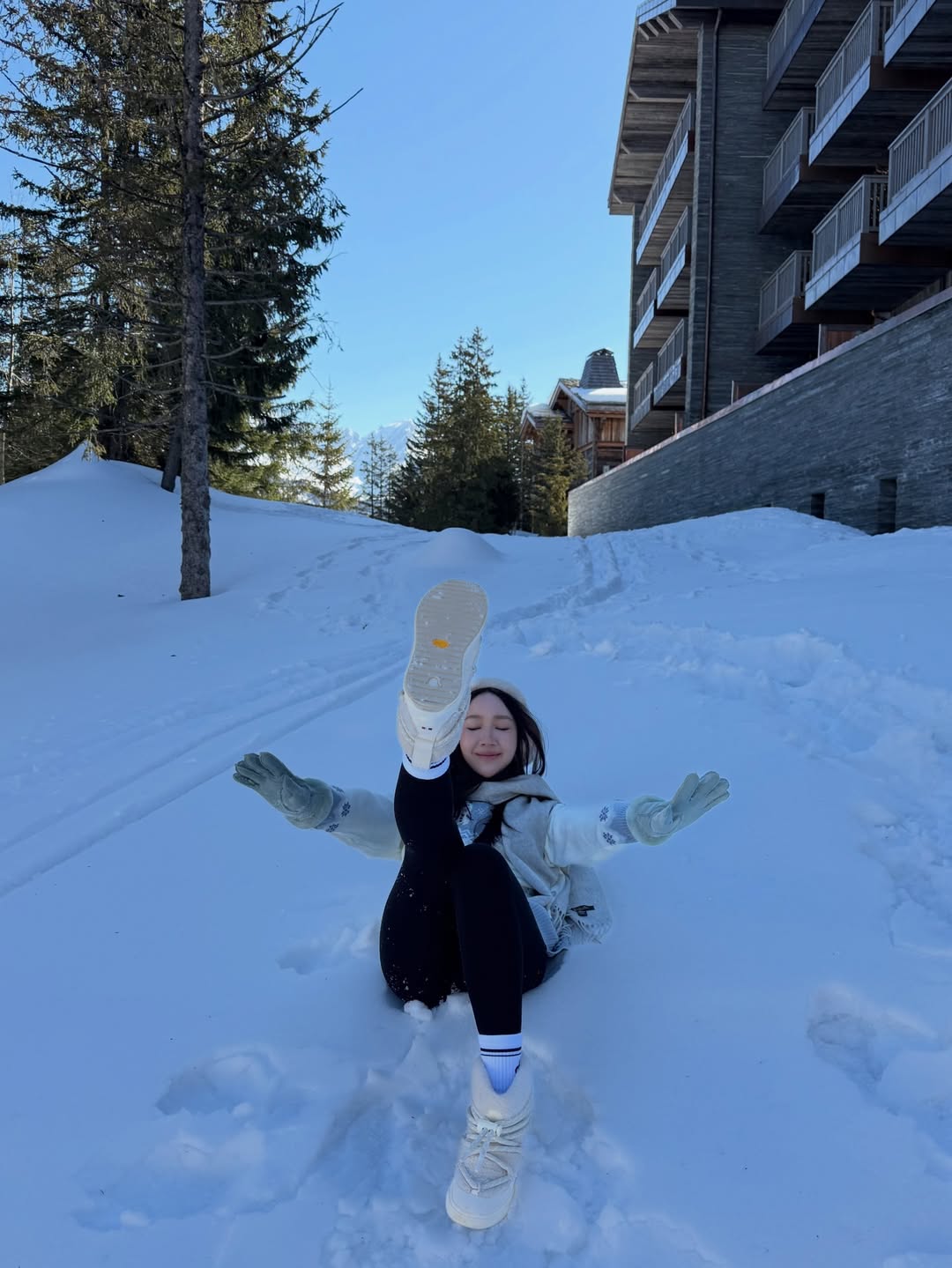 อ้าย - สรัลชนา อภิสมัยมงคล