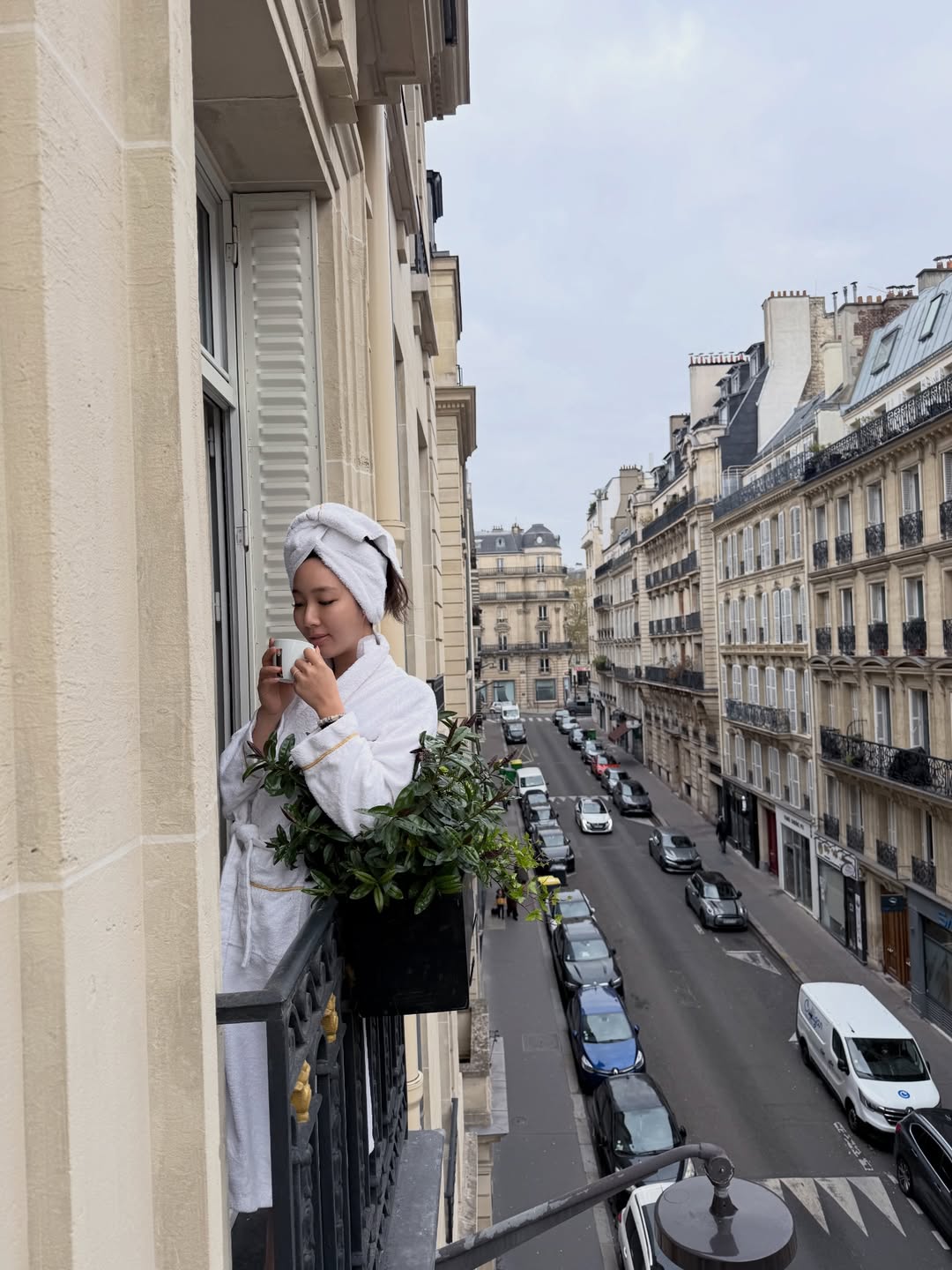 อ้าย - สรัลชนา อภิสมัยมงคล