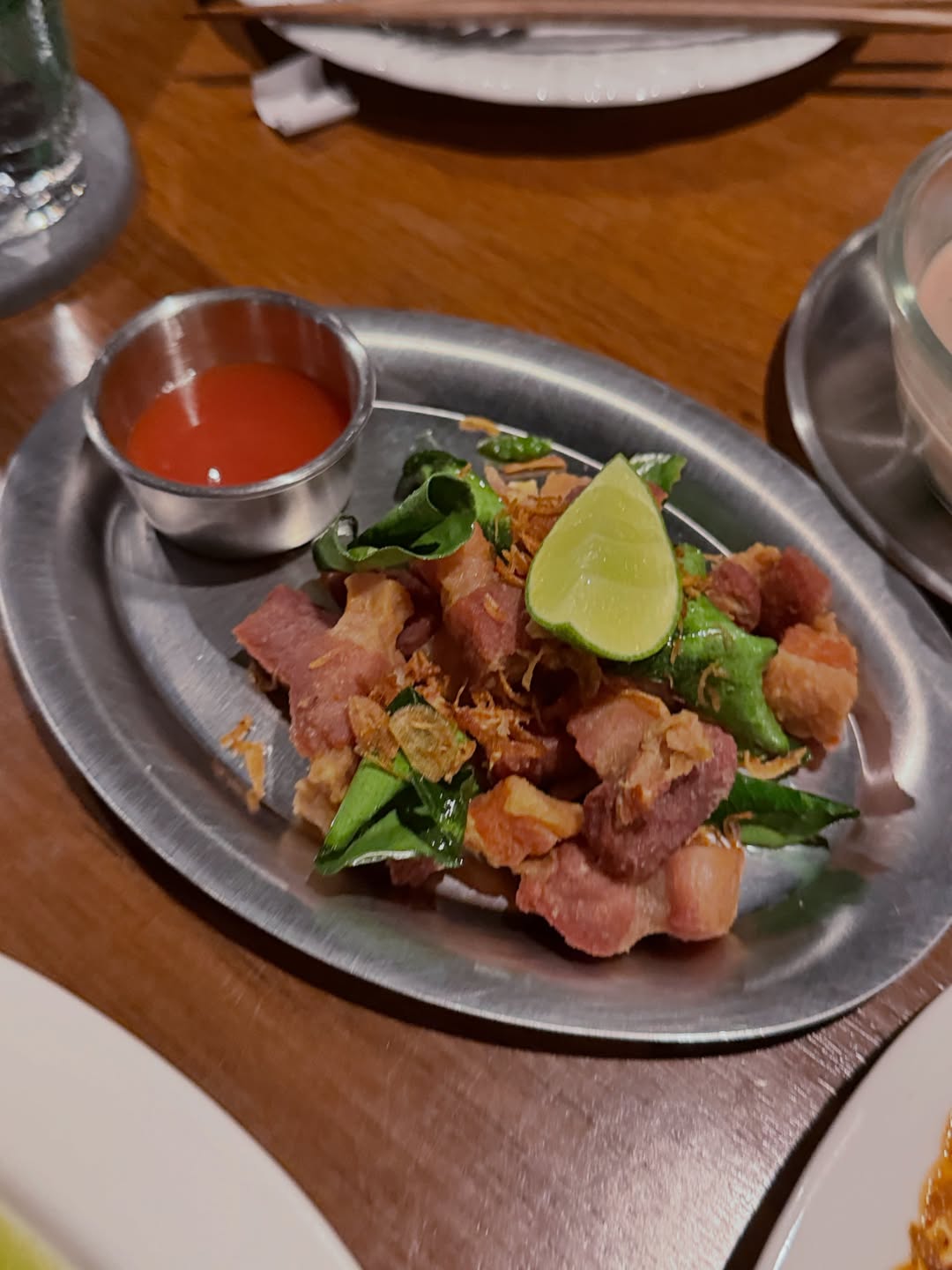อ้าย - สรัลชนา อภิสมัยมงคล