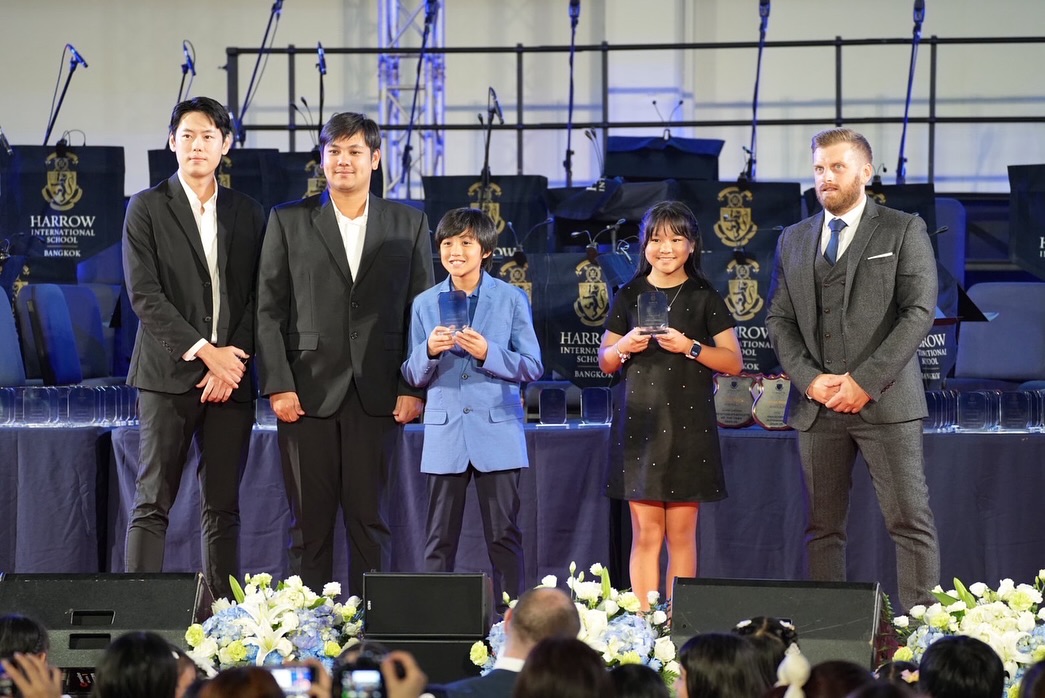 กบ - สุวนันท์ ปุณณกันต์