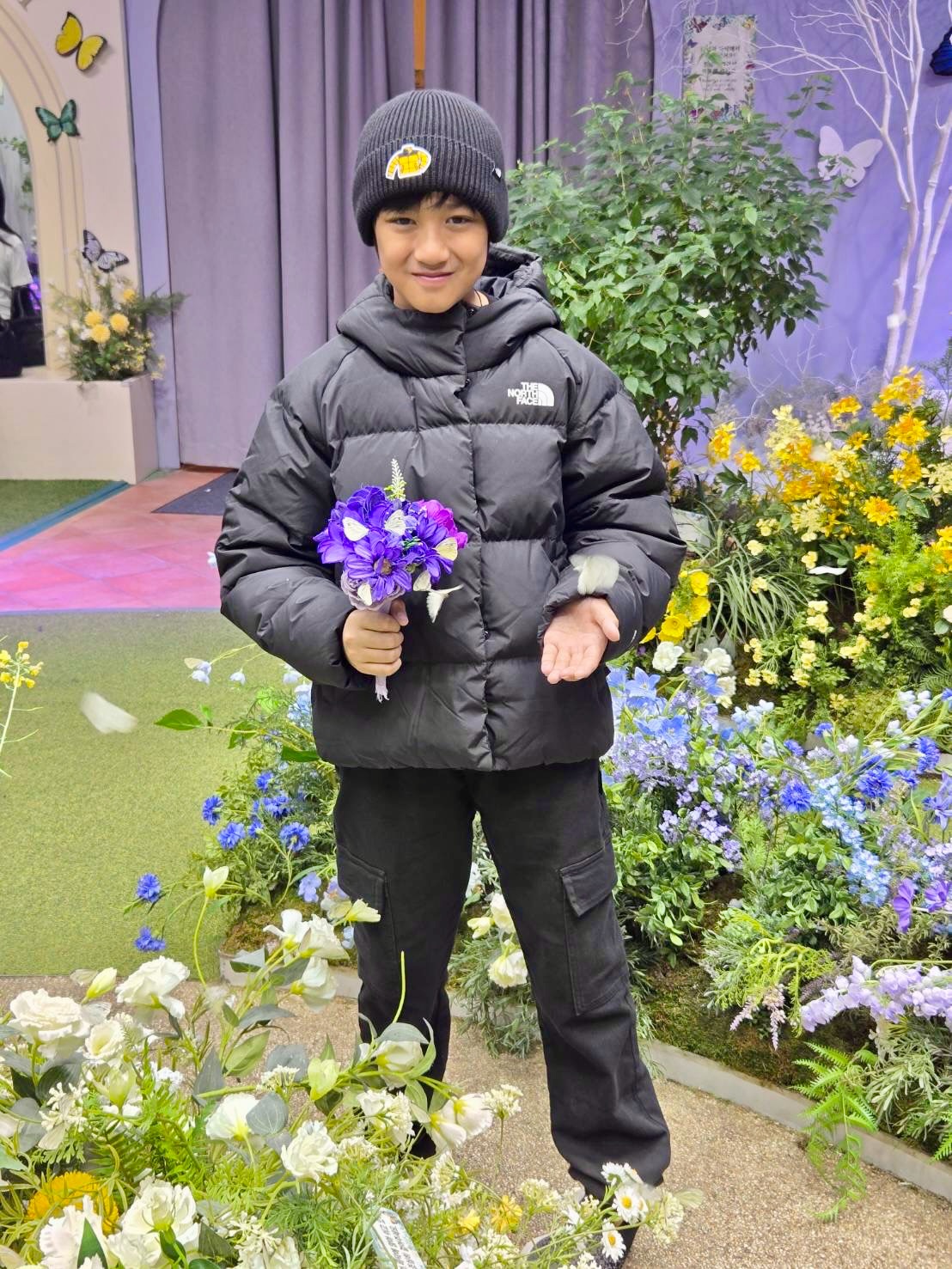 กบ - สุวนันท์ ปุณณกันต์