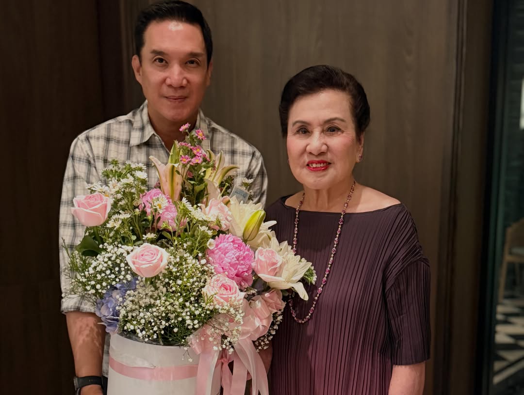 กบ - สุวนันท์ ปุณณกันต์