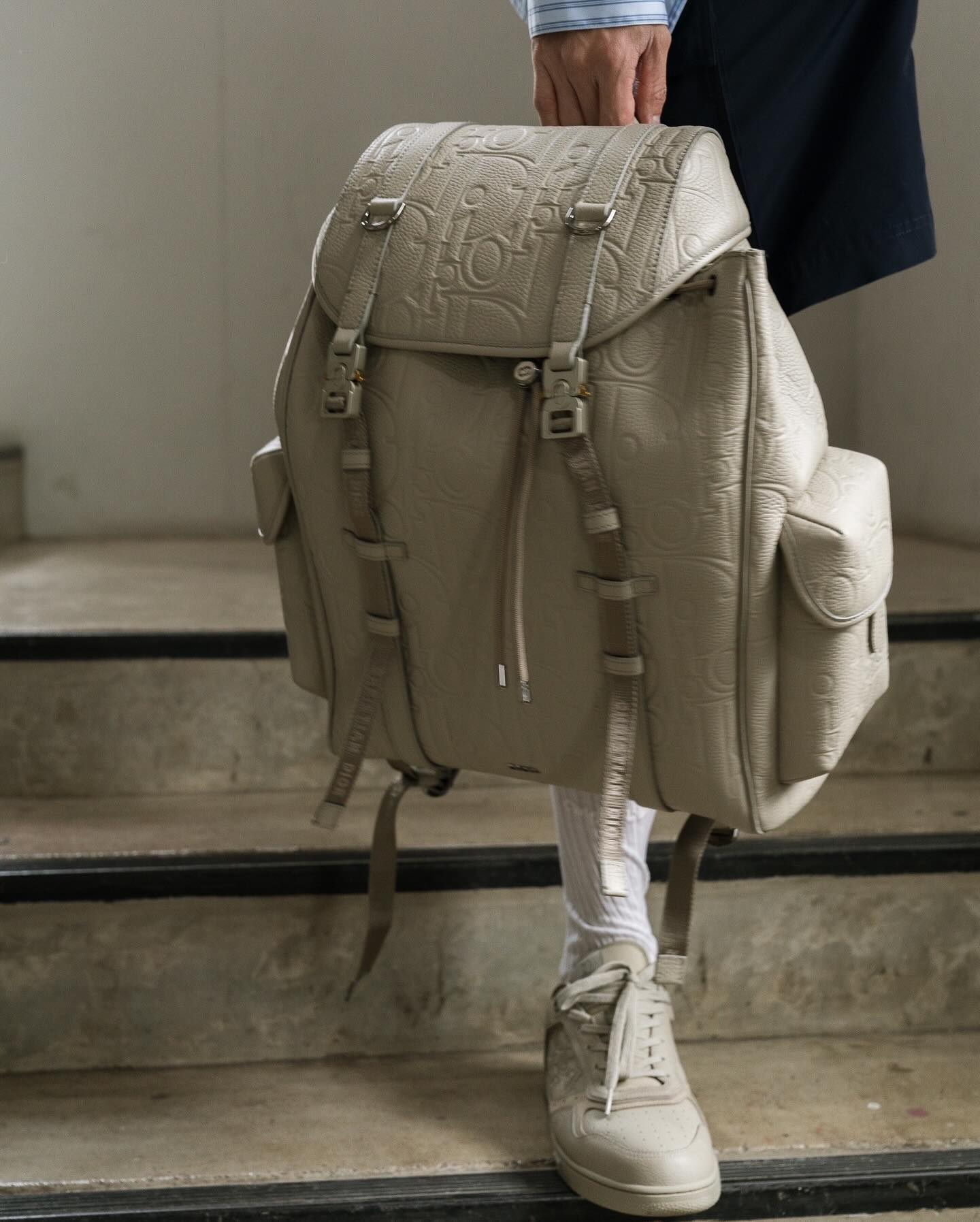 เจมส์ - จิรายุ ตั้งศรีสุข