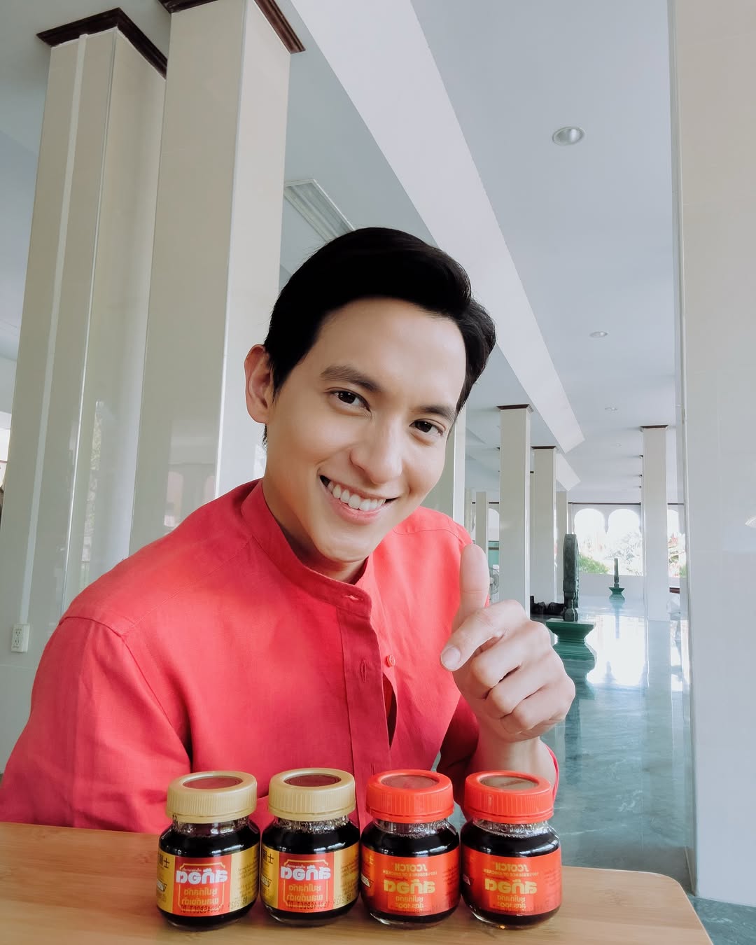 เจมส์ - จิรายุ ตั้งศรีสุข