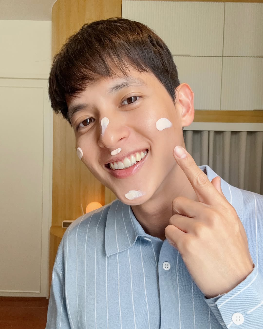 เจมส์ - จิรายุ ตั้งศรีสุข