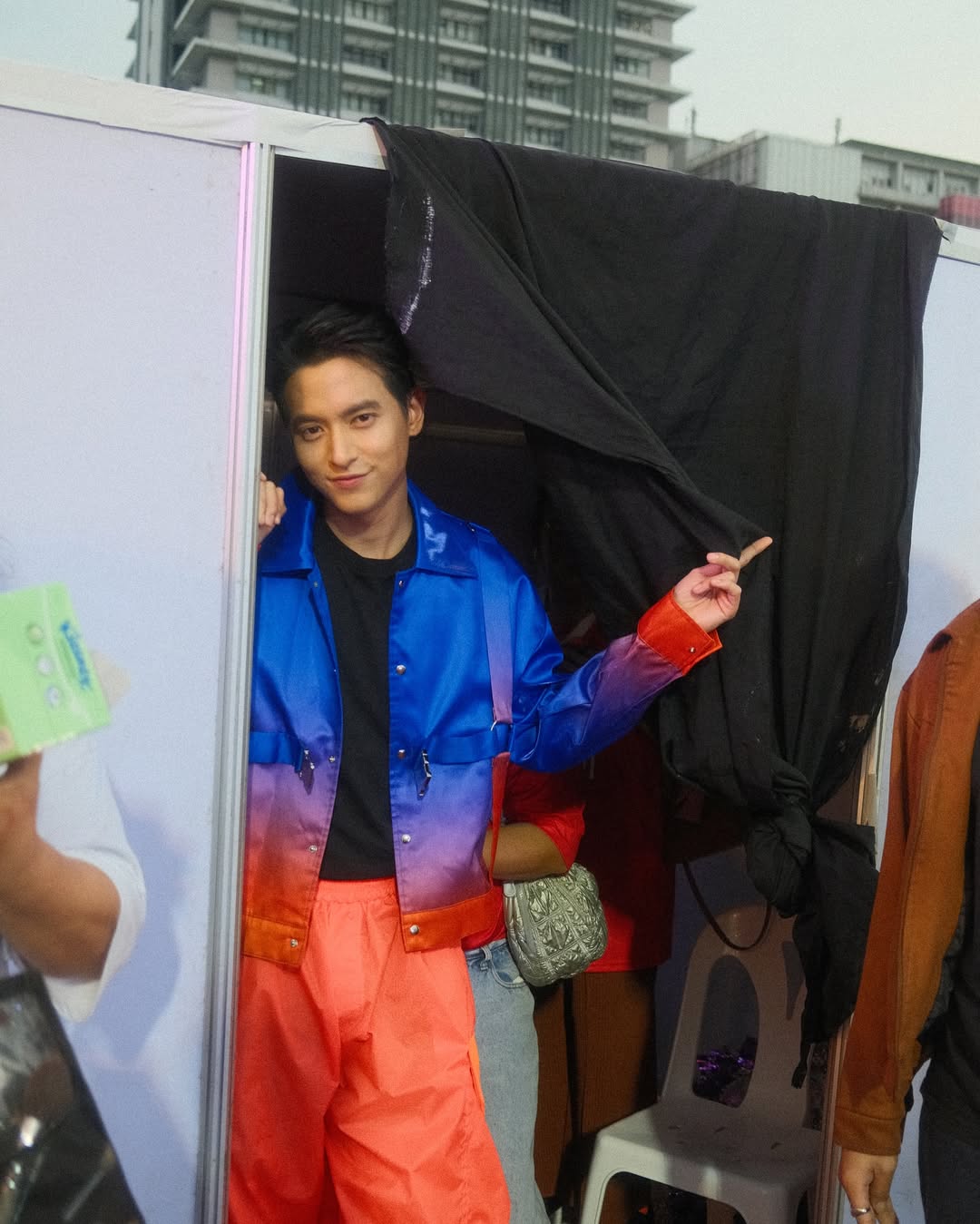 เจมส์ - จิรายุ ตั้งศรีสุข