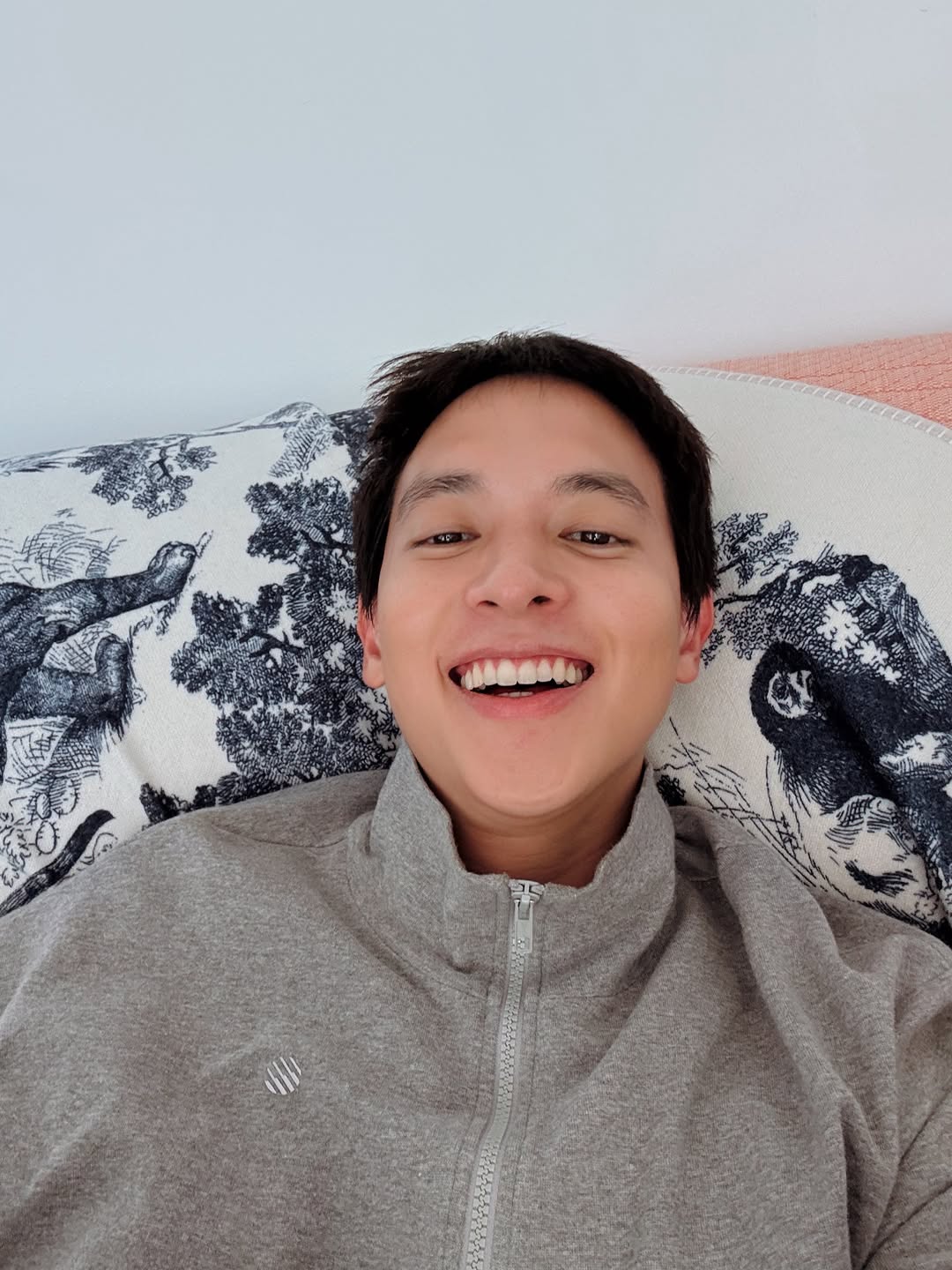 เจมส์ - จิรายุ ตั้งศรีสุข