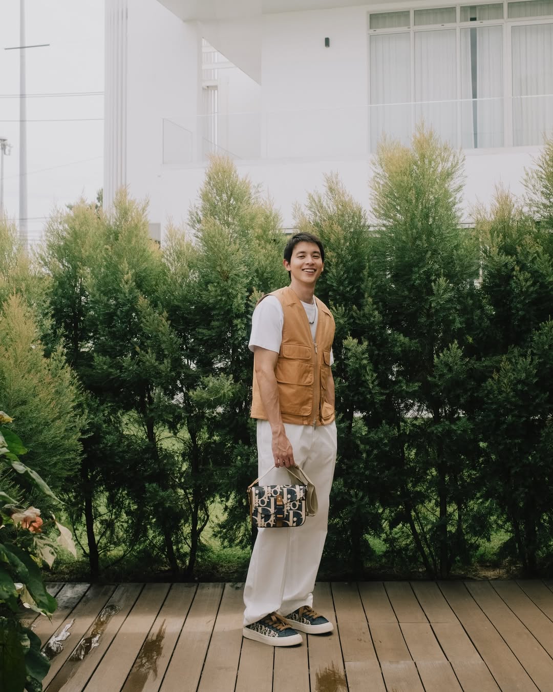 เจมส์ - จิรายุ ตั้งศรีสุข