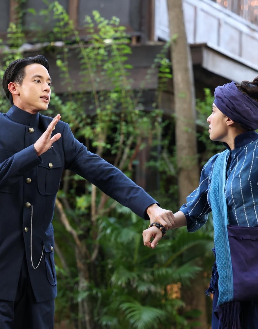 เจมส์ - จิรายุ ตั้งศรีสุข