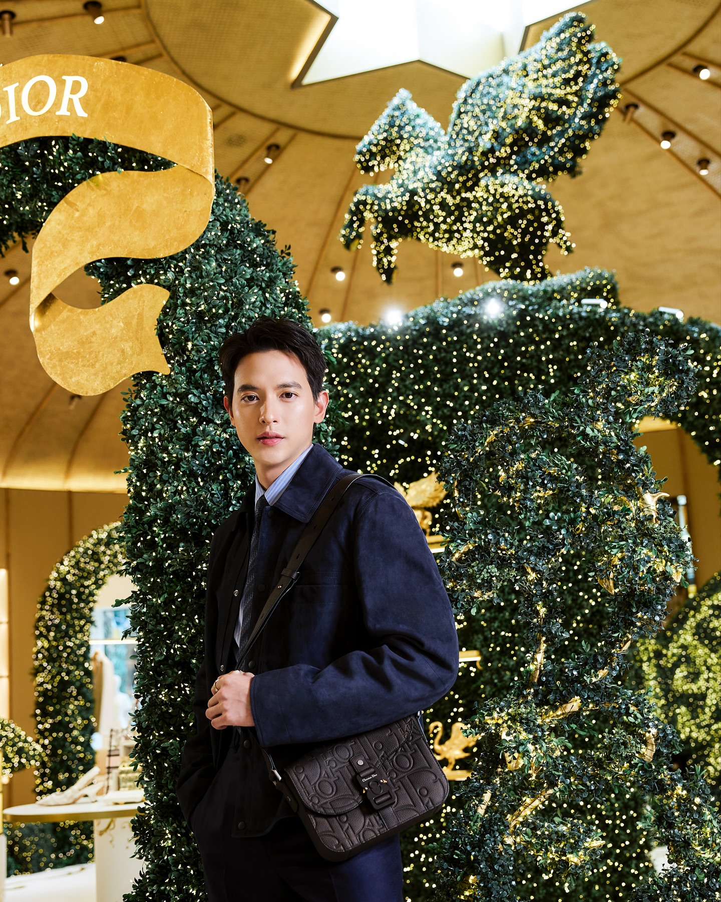 เจมส์ - จิรายุ ตั้งศรีสุข