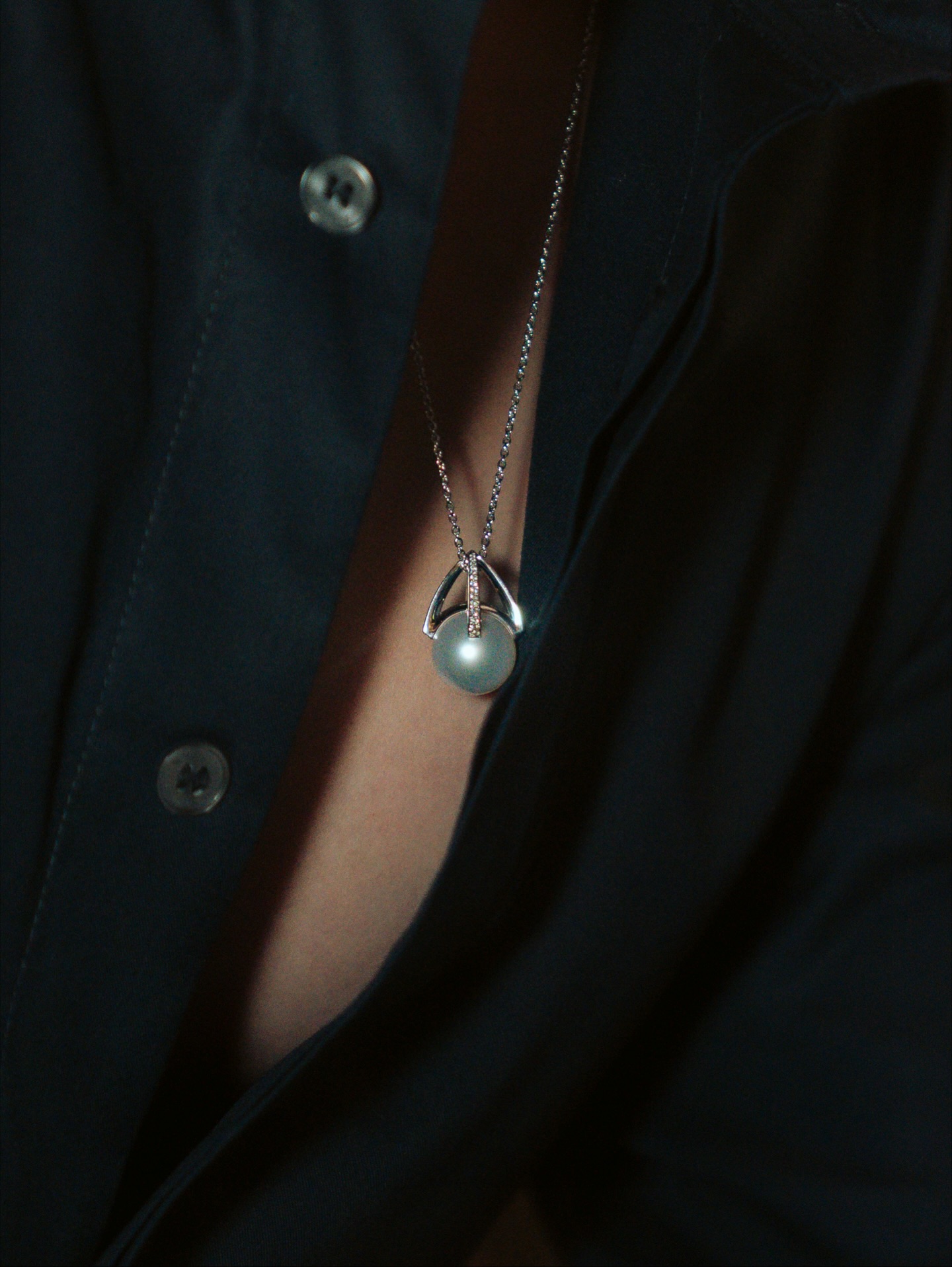 เจมส์ - จิรายุ ตั้งศรีสุข