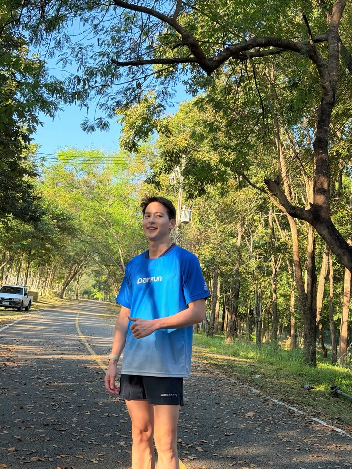 เจมส์ - จิรายุ ตั้งศรีสุข