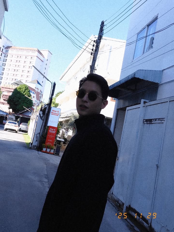 เจมส์ - จิรายุ ตั้งศรีสุข