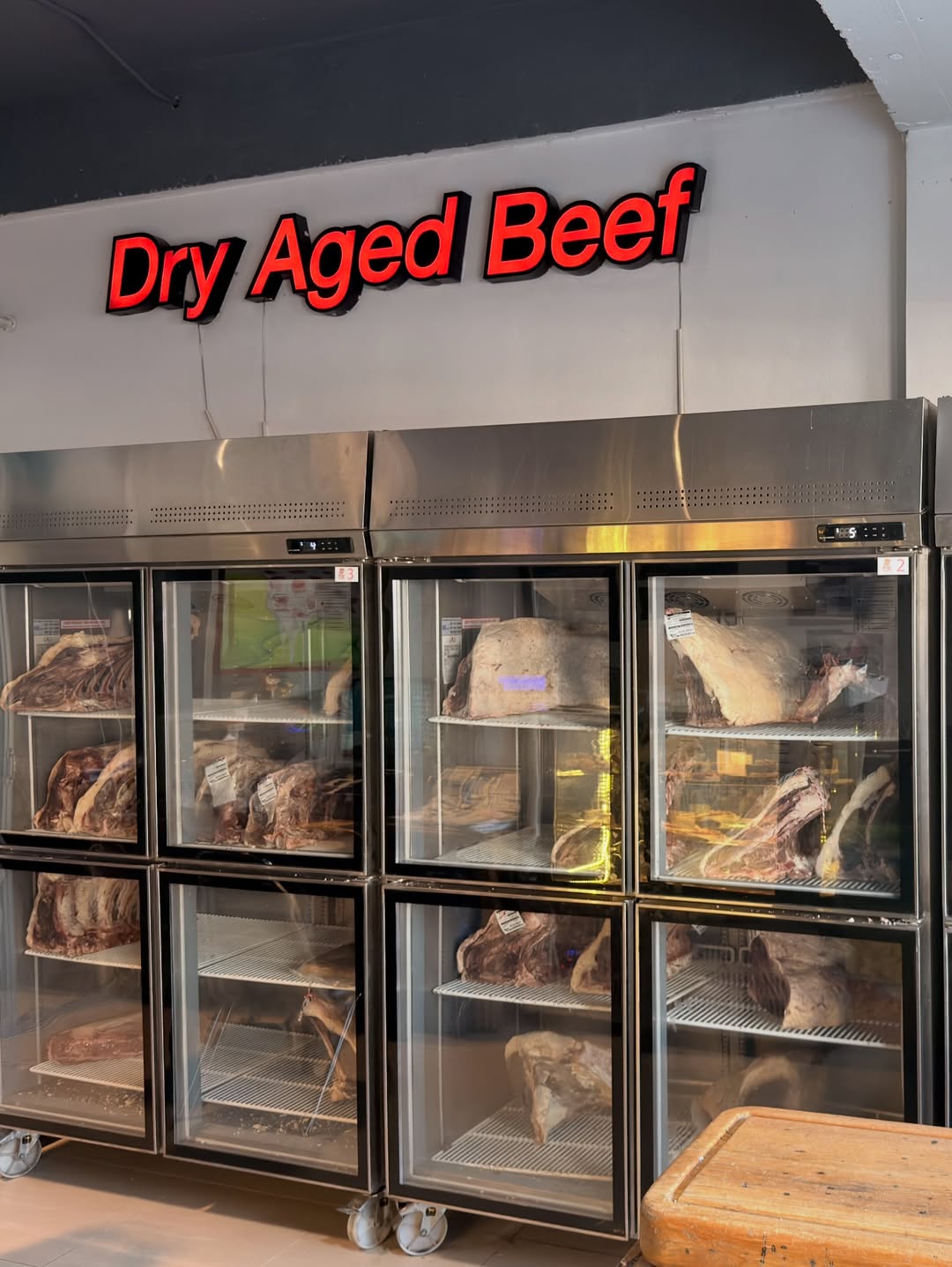 เจมส์ - จิรายุ ตั้งศรีสุข