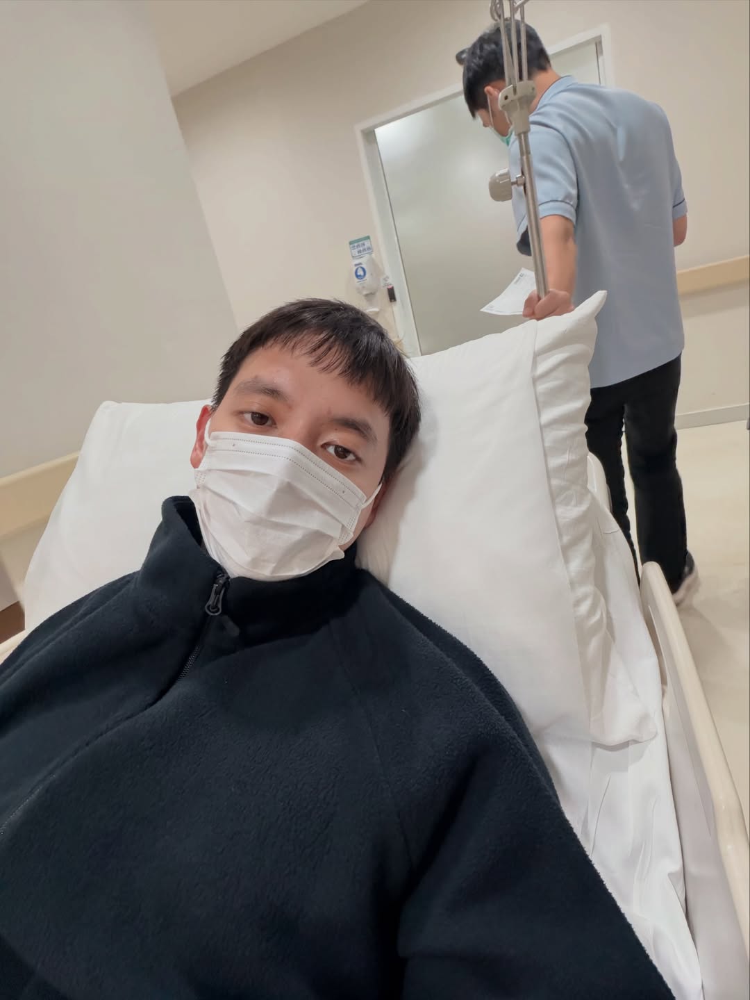 เจมส์ - จิรายุ ตั้งศรีสุข