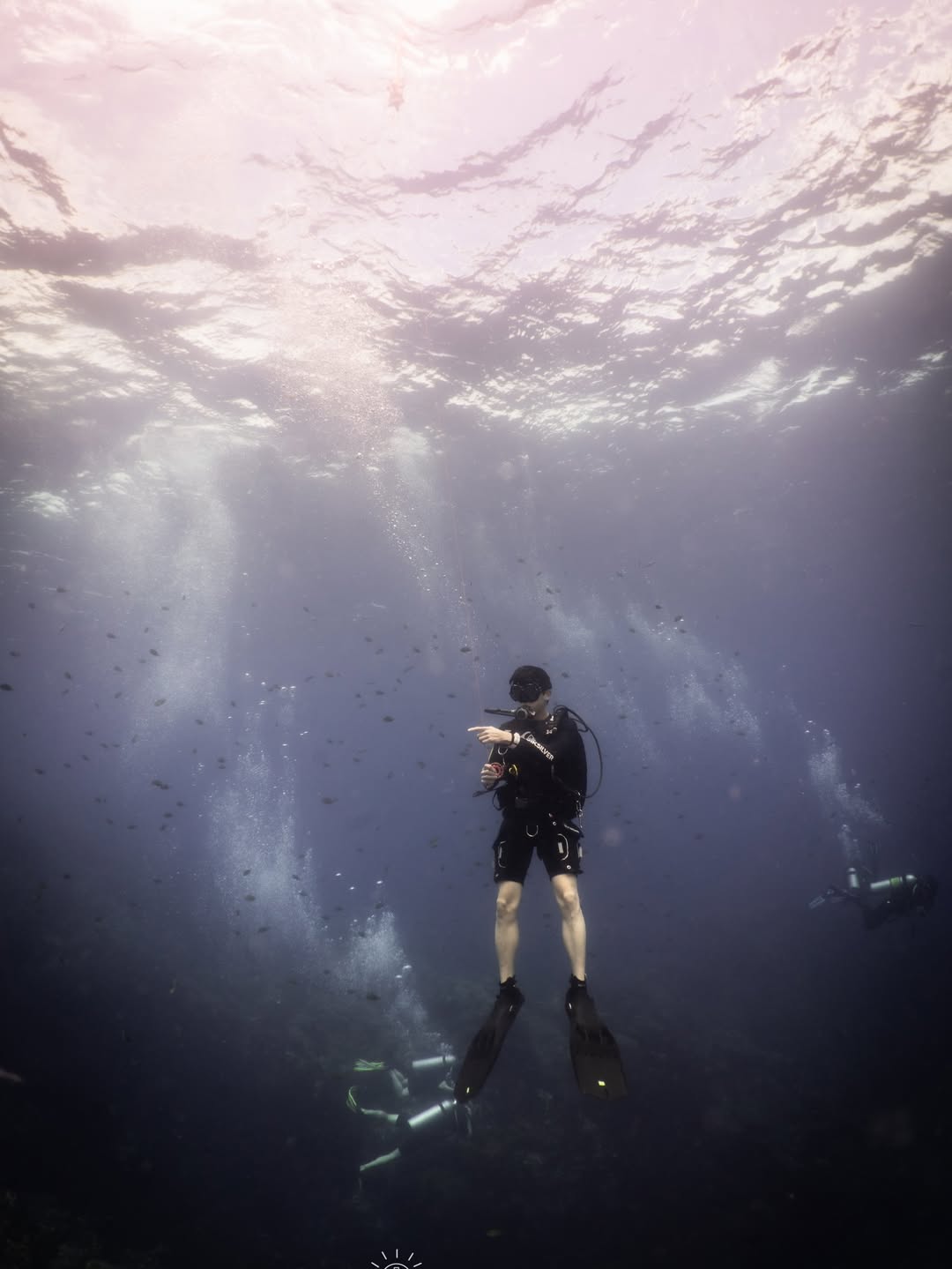 เจมส์ - จิรายุ ตั้งศรีสุข