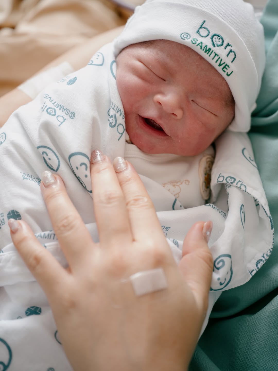 เจมส์ - จิรายุ ตั้งศรีสุข