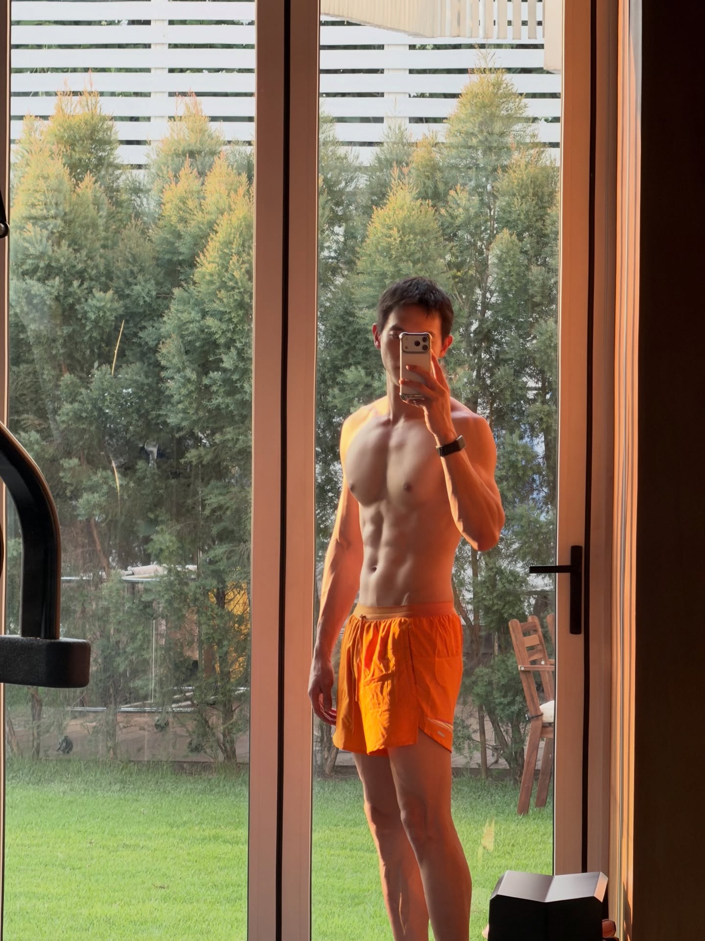 เจมส์ - จิรายุ ตั้งศรีสุข