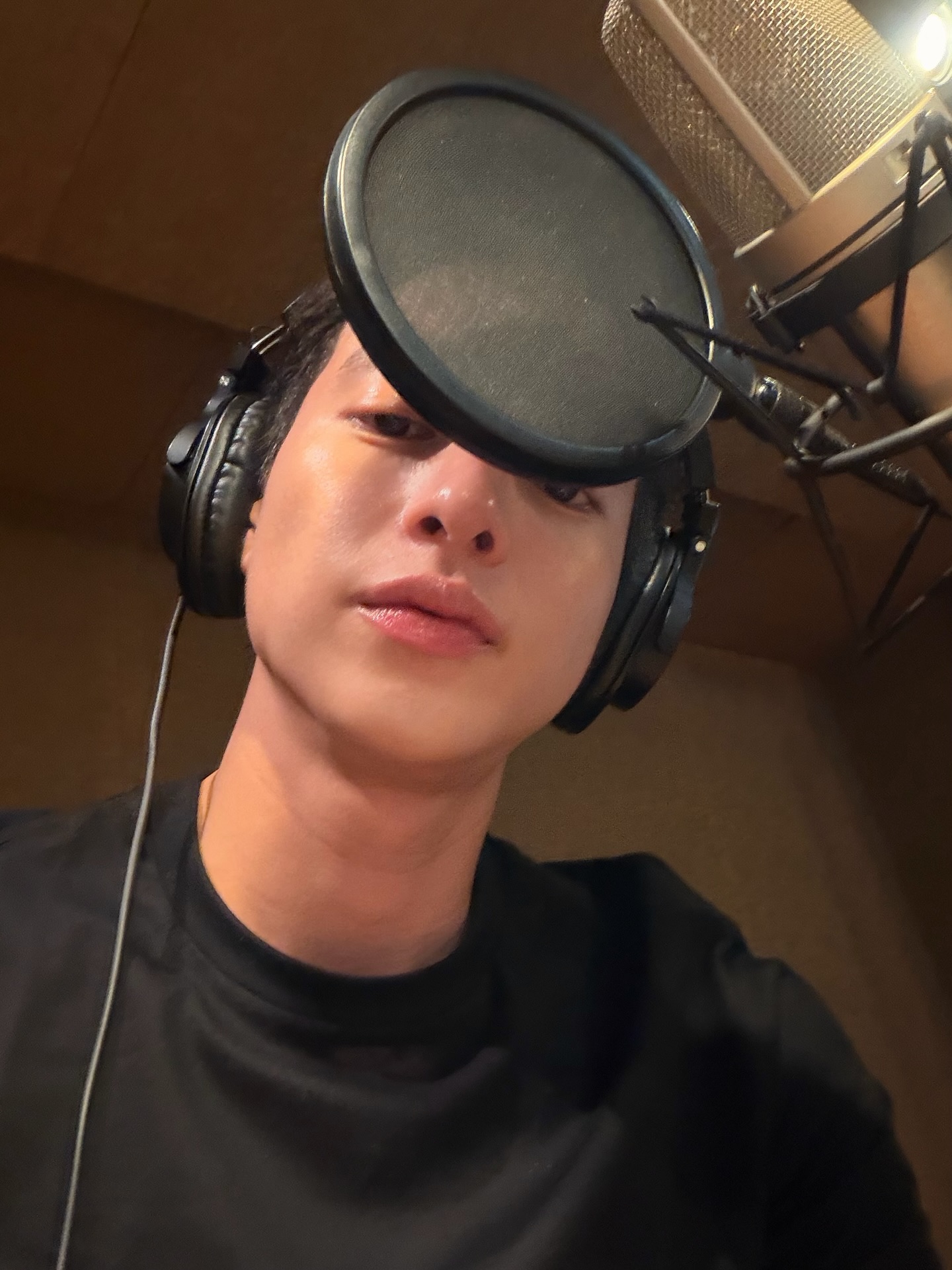 เจมส์ - จิรายุ ตั้งศรีสุข